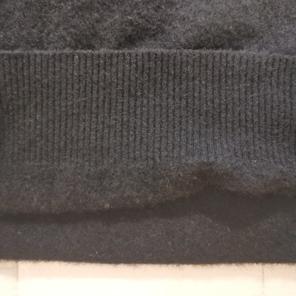 Kerri & Kelsey Wool Turtleneck Sweater Size L - Picture 3 of 5